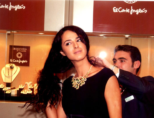 jjoyas con MONICA ESTARREADO