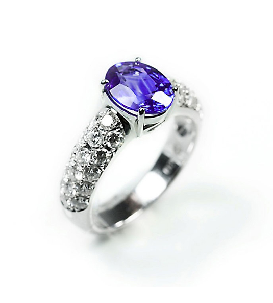 navas-joyeros-arusha-anillo-tanzanita-diamantes