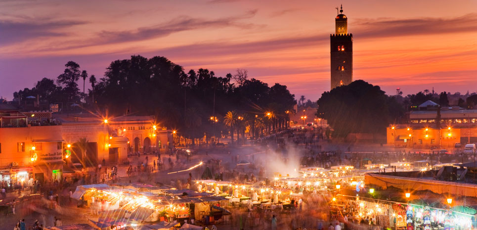 la_plaza_de_djenaa_el_fna_en_marrakech_8423_965x