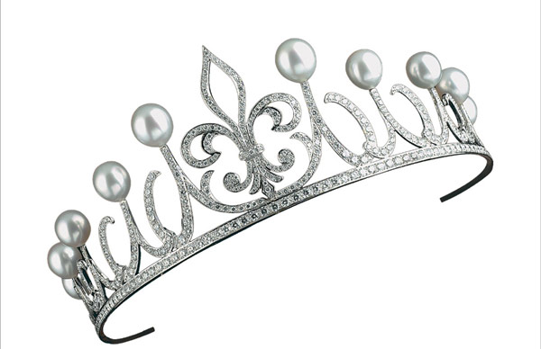 Tiara Real