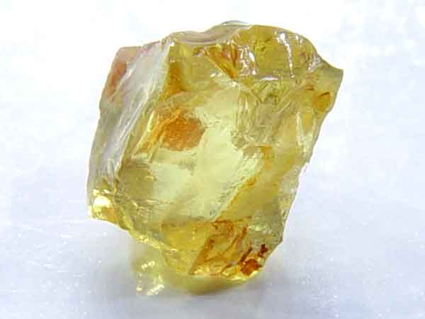 ZAFIRO AMARILLO