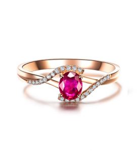 ADEN, Sortija de rubí y diamantes