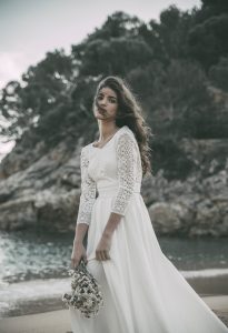 claudia-llagostera-vestidos-novias-boho-wedding-dress-bohemio-blog-bodas-original-ideas-encaje-manga-larga-4