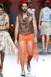 francis_montesinos_pasarela_404255484_175x263