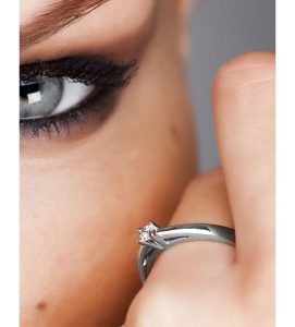 capricho-solitario-diamantes-modelo_2