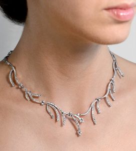 navas-joyeros_collares-con-diamantes_jazmine_