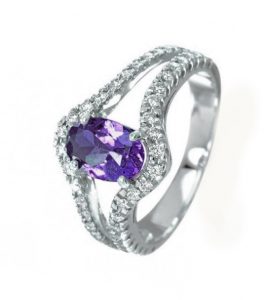 navas-joyeros_anillo-diamantes-amatista_royal_1