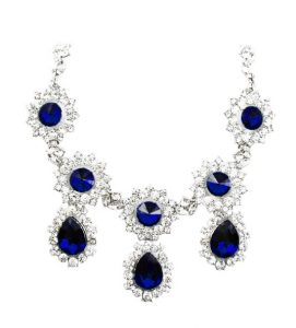 navas-joyeros_collar-diamantes-zafiros_reina_silvia