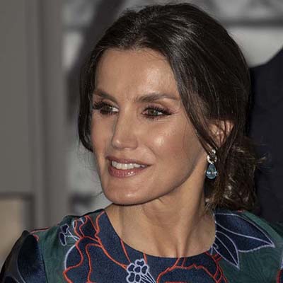pendientes de doña letizia de diamantes y gemas azules