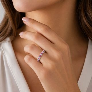Anillo de zafiro rosa y diamantes Bali modelo