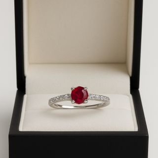 Anillo de diamantes y rubí GADEA