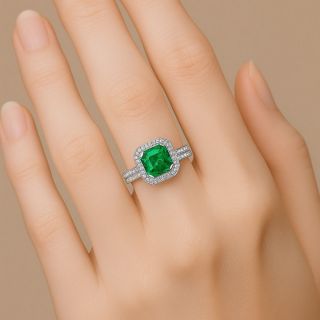 Anillo de esmeralda y diamantes Iguazu modelo