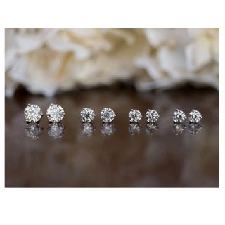 Pendientes de diamantes Shana comparativa tamaños