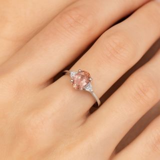 Anillo de morganita y diamantes Luxemburgo modelo