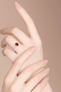 Anillo de rubí y diamantes Luxemburgo