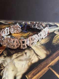 Pulsera de oro blanco y diamantes Orleans detalle