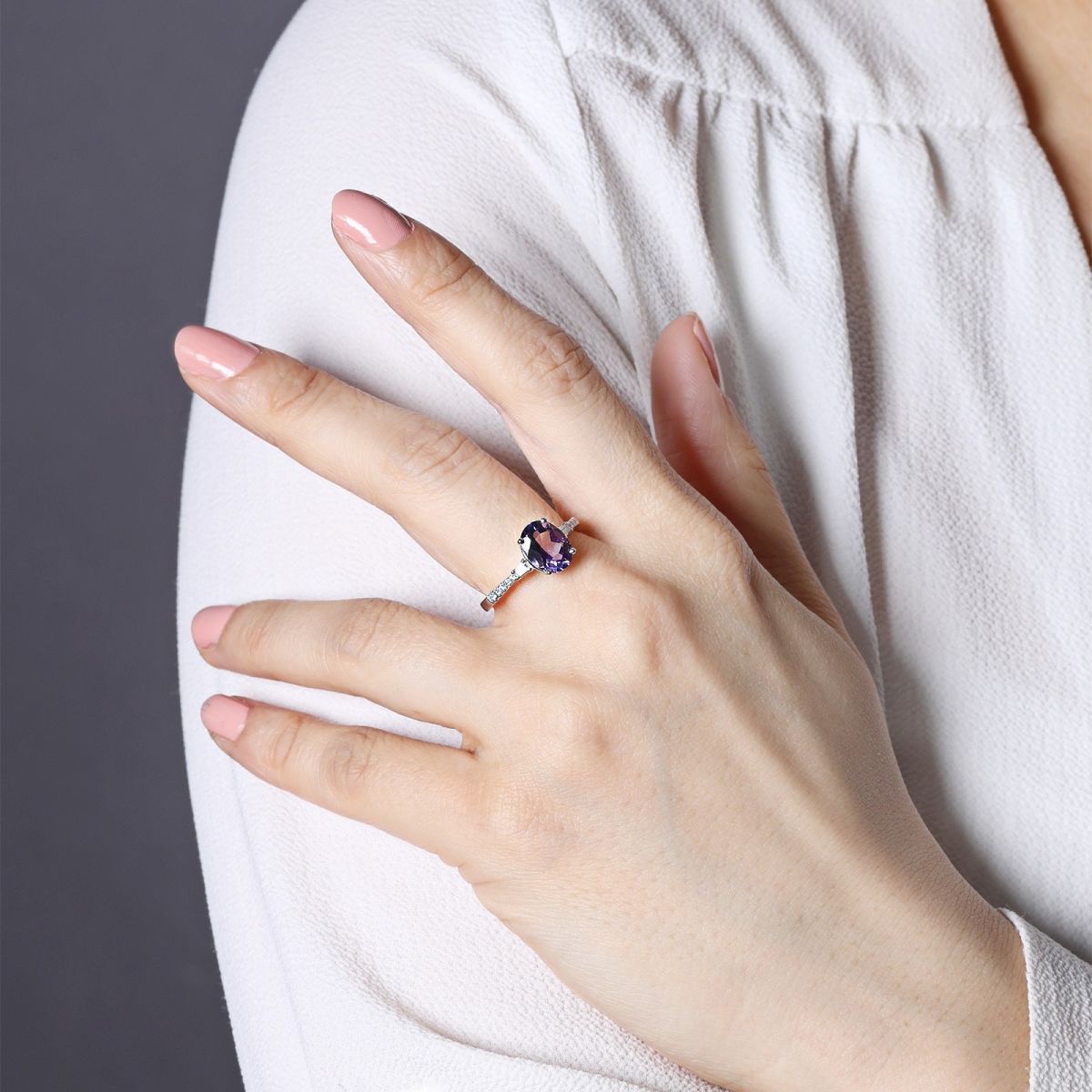 anillo de amatista