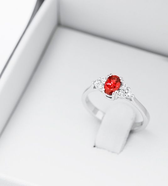 ANILLO DE RUBI