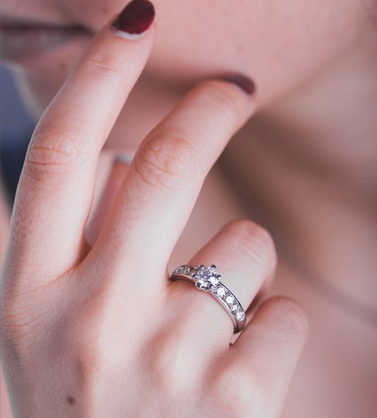 solitario de diamantes modelo