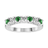 Anel de esmeralda e diamantes ouro branco