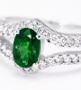 anillo de esmeralda creativa