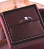 Anillo solitario de diamantes en estuche