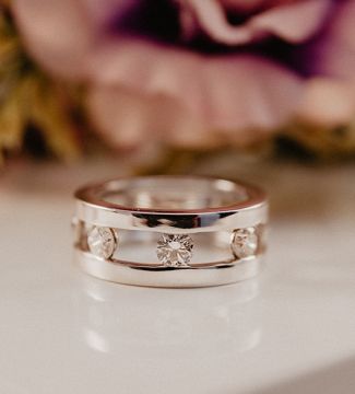 Anillo de diamantes CISNE