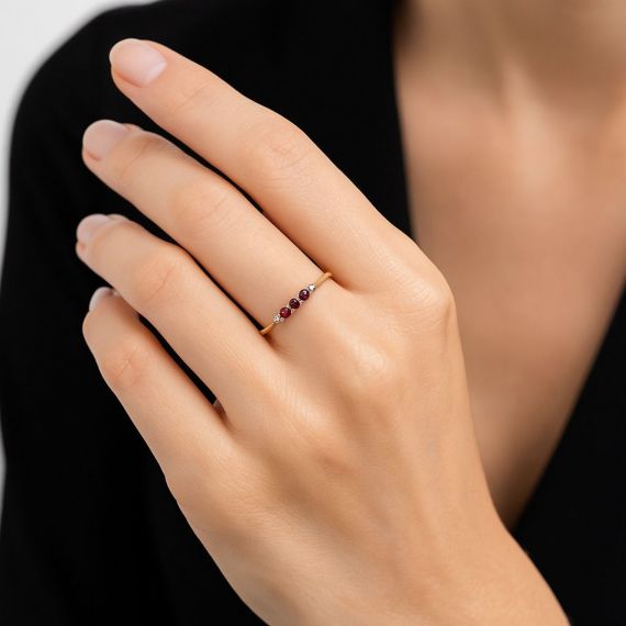 Anillo de rubí y diamantes Sicilia modelo