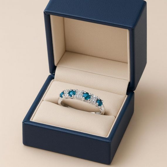 Anillo de aguamarina y diamantes Bogotá estuche