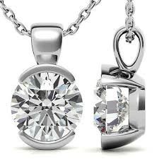 Colgante de diamantes Olga detalle diamante 1 qt