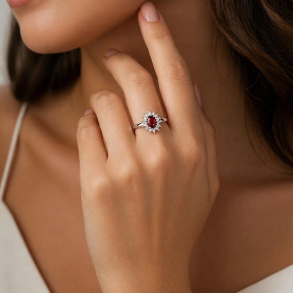 Anillo de rubí y diamantes Ibague modelo