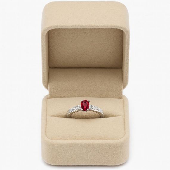 Anillo de rubí y diamantes Medellín estuche